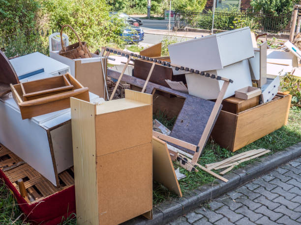Yard Cleanup Services in Bourbon, MO